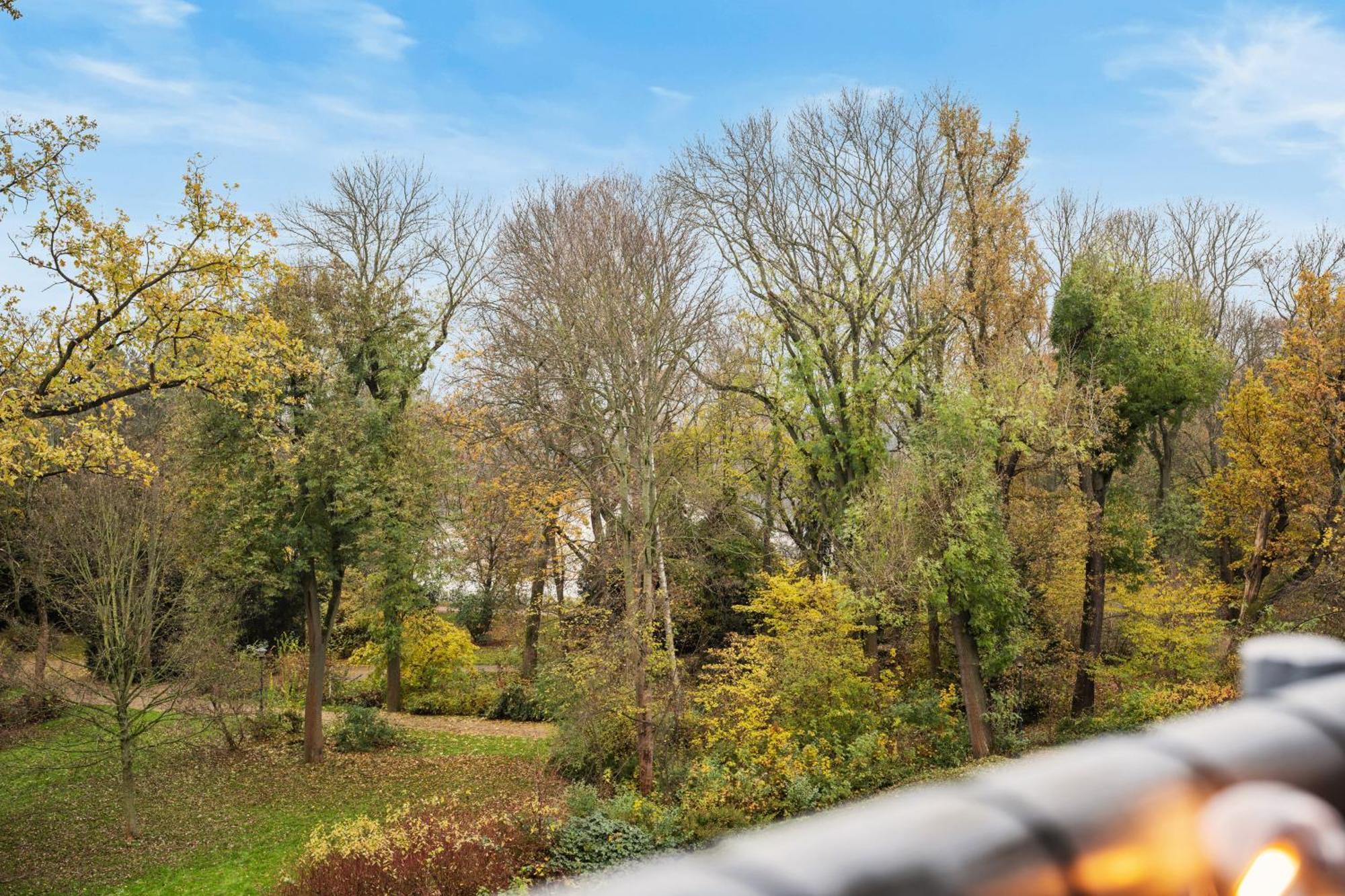 Edler Wohnraum Schwanenteich-Oase Mit Balkon, Kaffeevollautomat, Lift & Parkplatz Appartement Zwickau Buitenkant foto