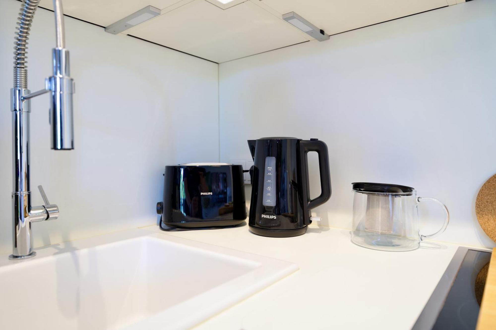 Edler Wohnraum Schwanenteich-Oase Mit Balkon, Kaffeevollautomat, Lift & Parkplatz Appartement Zwickau Buitenkant foto